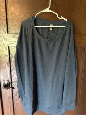 Women's Slate Blue Long Sleeve Scoop Neck Top